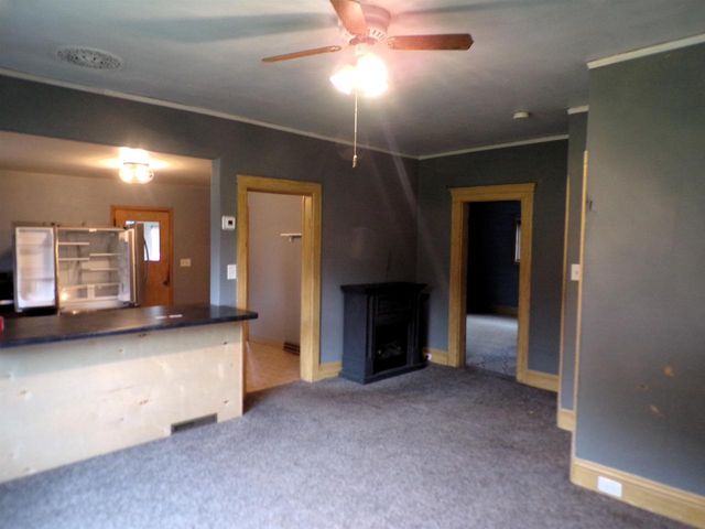 609 E SCHOFIELD AVENUE, Greenwood, WI 54437