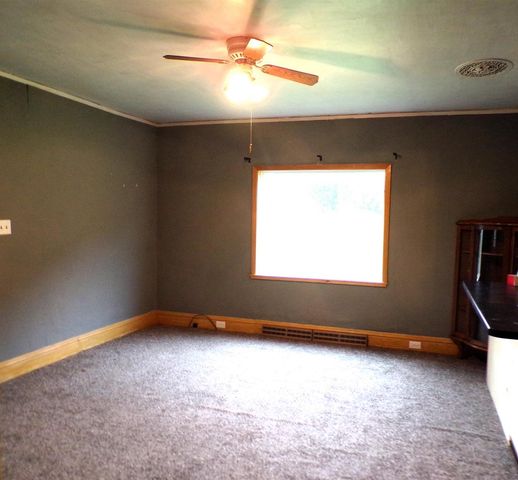 609 E SCHOFIELD AVENUE, Greenwood, WI 54437