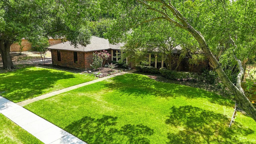 541 Briarglen Drive, Coppell, TX 75019 — photo 4