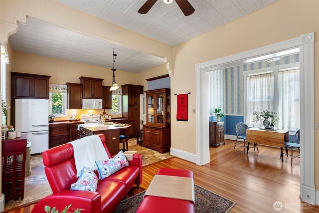 530 Adams Street, Port Townsend, WA 98368