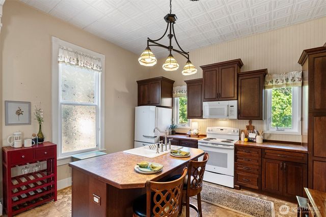 530 Adams Street, Port Townsend, WA 98368