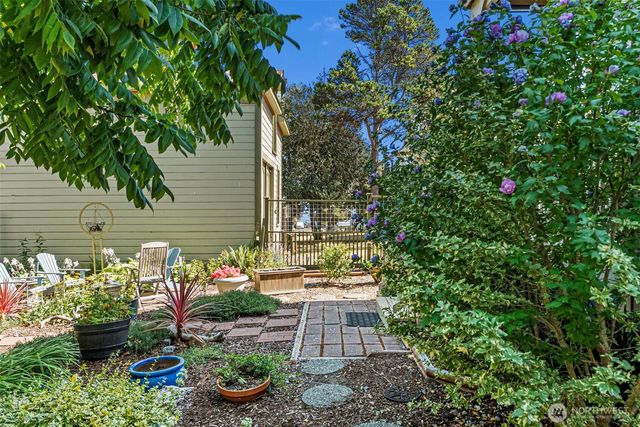 530 Adams Street, Port Townsend, WA 98368