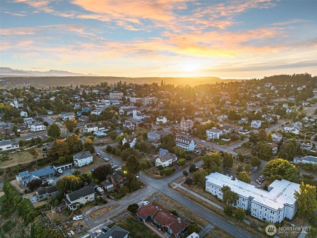 530 Adams Street, Port Townsend, WA 98368