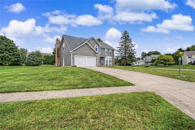 1933 Glen Meadow Way, Beavercreek, OH 45432