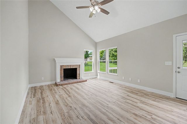 1933 Glen Meadow Way, Beavercreek, OH 45432