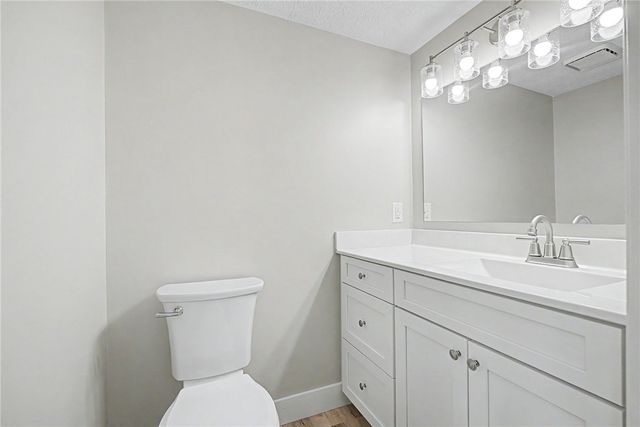 1933 Glen Meadow Way, Beavercreek, OH 45432
