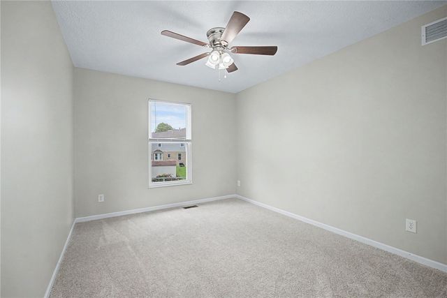 1933 Glen Meadow Way, Beavercreek, OH 45432