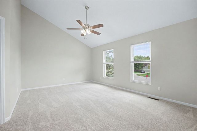 1933 Glen Meadow Way, Beavercreek, OH 45432