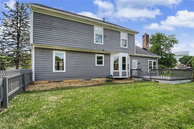 1933 Glen Meadow Way, Beavercreek, OH 45432