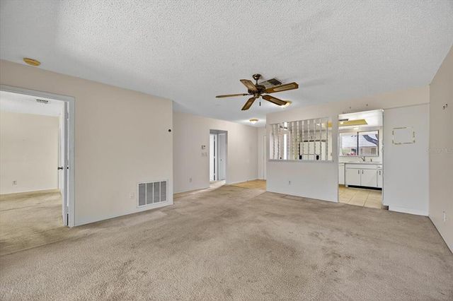 2561 OAKLEAF LANE 40B, Clearwater, FL 33763