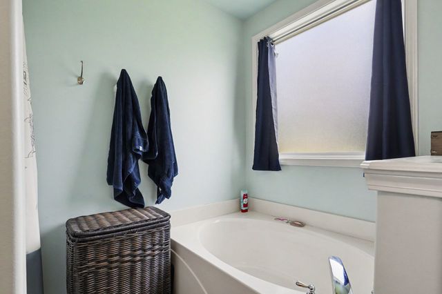 502 Poplar Bnd, Dickson, TN 37055