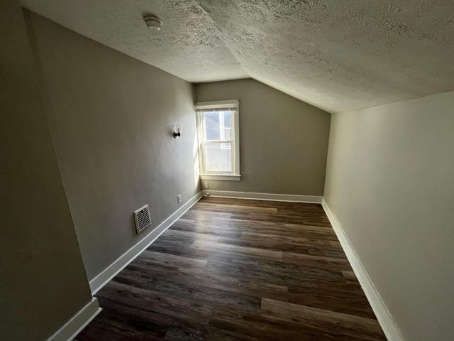 556 Southwood Avenue, Columbus, OH 43207