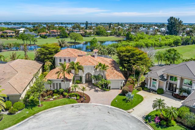 281 SW Hatteras Court, Palm City, FL 34990