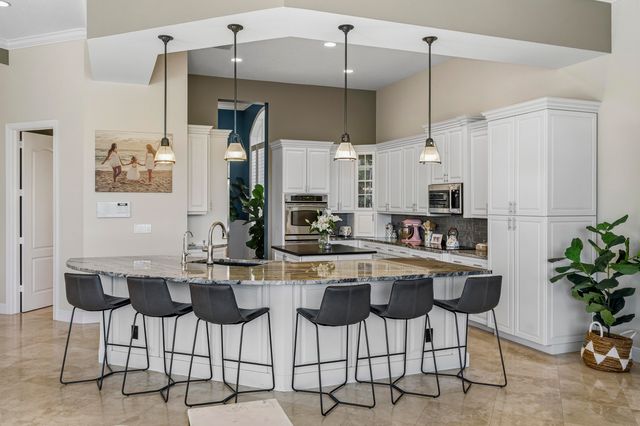 281 SW Hatteras Court, Palm City, FL 34990