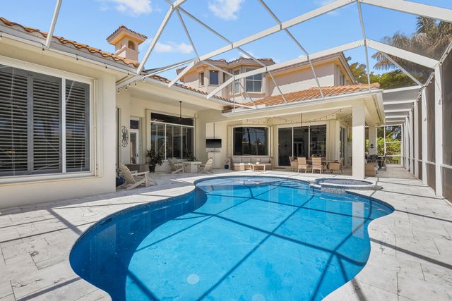 281 SW Hatteras Court, Palm City, FL 34990
