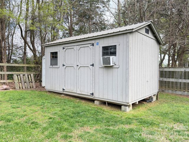 7645 Bringle Ferry Road, Salisbury, NC 28146