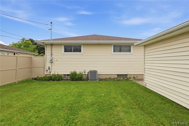 75 Glenside Avenue, Tonawanda, NY 14223