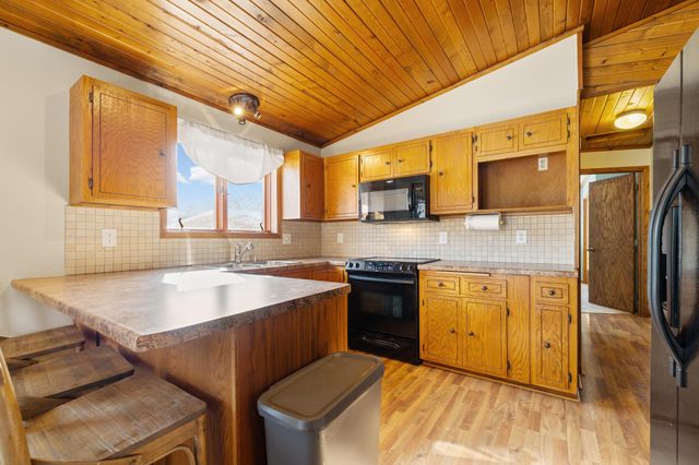 15165 Ellen Circle SE, Prior Lake, MN 55372