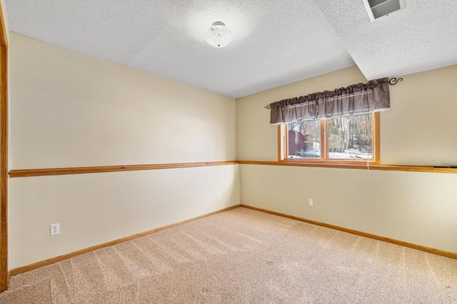 15165 Ellen Circle SE, Prior Lake, MN 55372