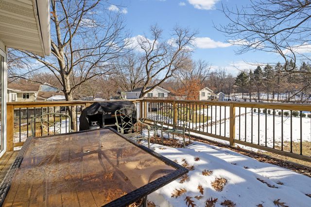 15165 Ellen Circle SE, Prior Lake, MN 55372