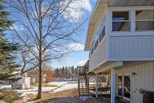 15165 Ellen Circle SE, Prior Lake, MN 55372