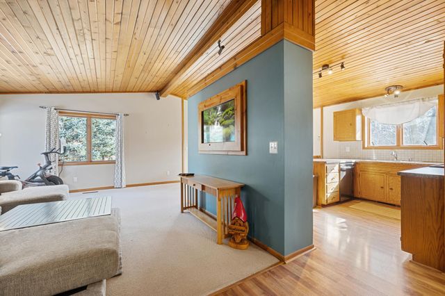 15165 Ellen Circle SE, Prior Lake, MN 55372