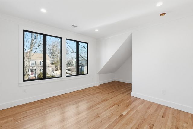 278 Hillside Avenue, Arlington, MA 02476