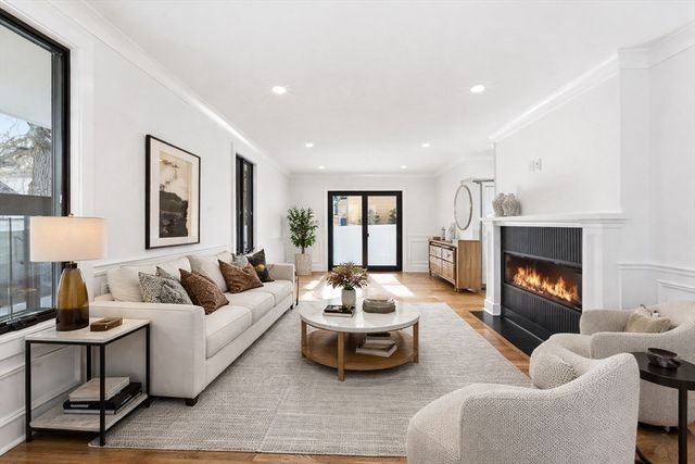 278 Hillside Avenue, Arlington, MA 02476