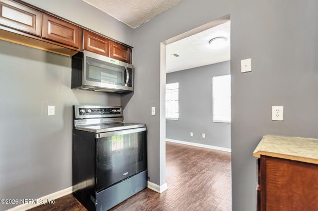 1130 W 21ST Street, Jacksonville, FL 32209