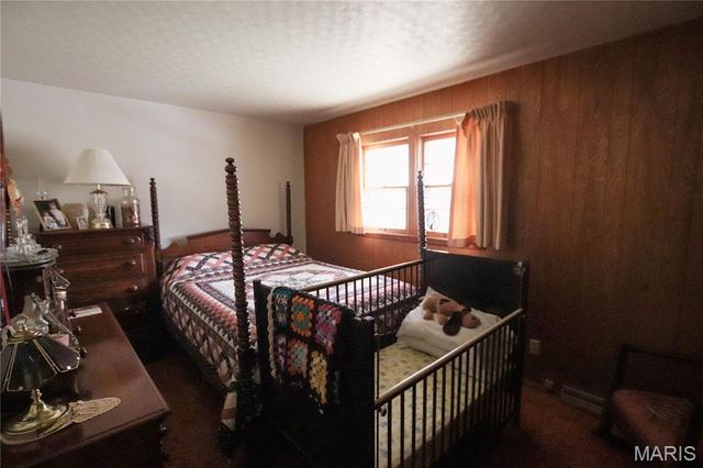 286 E Springfield Avenue, Gerald, MO 63037