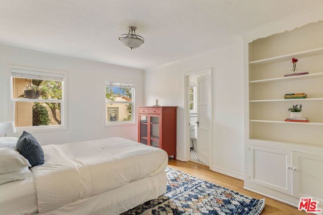 2254 Glendon Avenue, Los Angeles, CA 90064