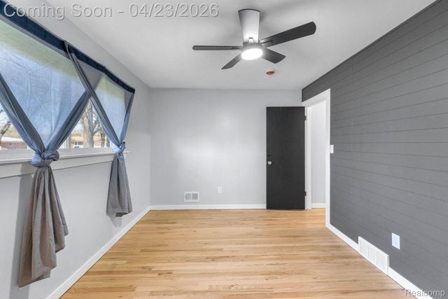 26211 Ross Street, Inkster, MI 48141