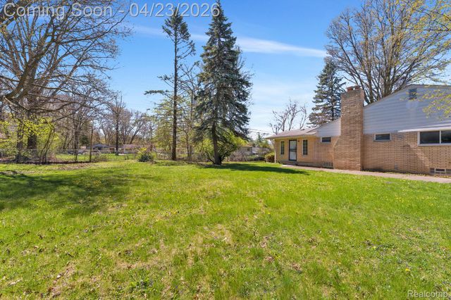 26211 Ross Street, Inkster, MI 48141