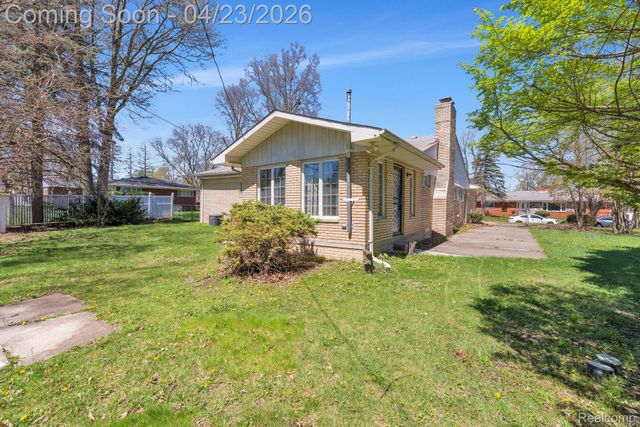 26211 Ross Street, Inkster, MI 48141