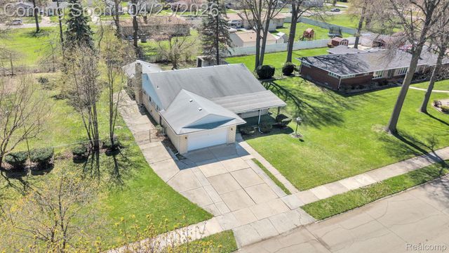 26211 Ross Street, Inkster, MI 48141