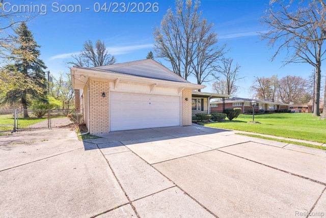 26211 Ross Street, Inkster, MI 48141