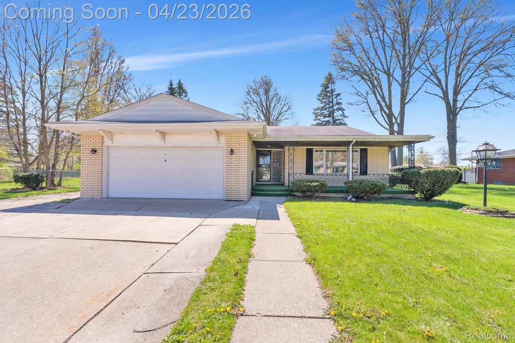 26211 Ross Street, Inkster, MI 48141