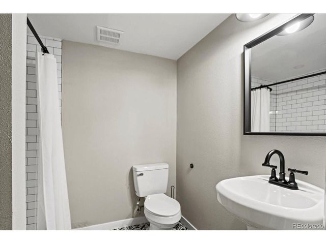 4822 S Grant St, Englewood, CO 80113