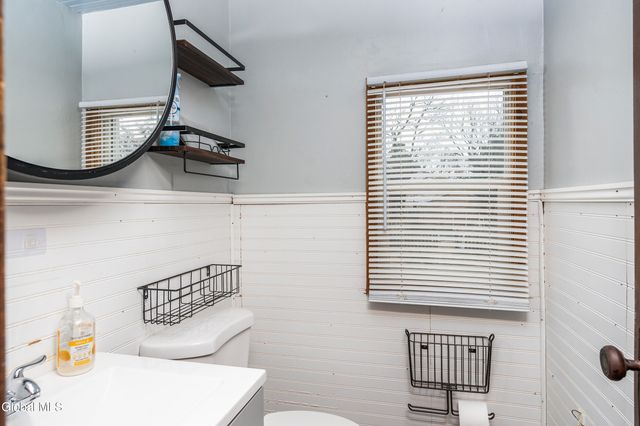 969 Vischer Avenue, Rotterdam, NY 12306