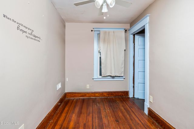 969 Vischer Avenue, Rotterdam, NY 12306