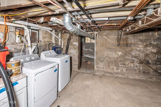 969 Vischer Avenue, Rotterdam, NY 12306