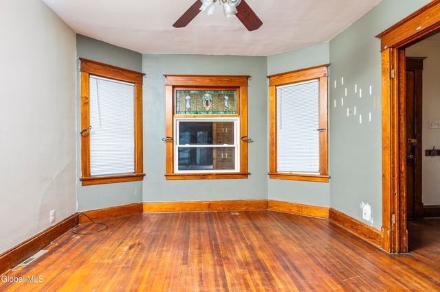 969 Vischer Avenue, Rotterdam, NY 12306