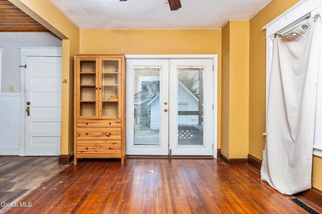 969 Vischer Avenue, Rotterdam, NY 12306