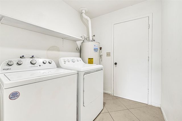 7302 Redding Road, Houston, TX 77036