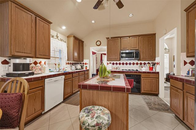 1406 Lofty Mills Drive, Houston, TX 77339