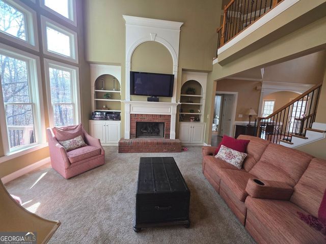 881 Creekview Bluff Way, Buford, GA 30518