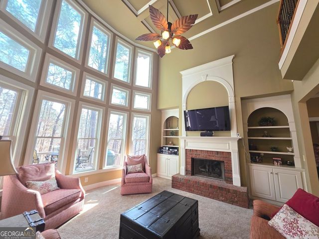 881 Creekview Bluff Way, Buford, GA 30518