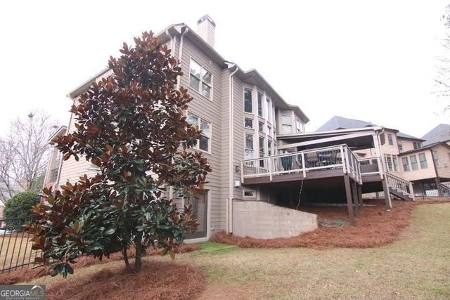 881 Creekview Bluff Way, Buford, GA 30518