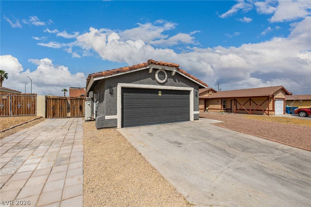 7308 Saybrook Point Drive, Las Vegas, NV 89128 — photo 3