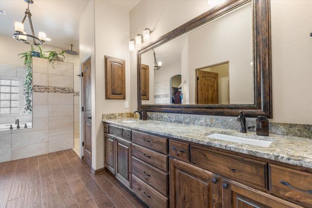 1420 20TH Avenue SE, Rio Rancho, NM 87124